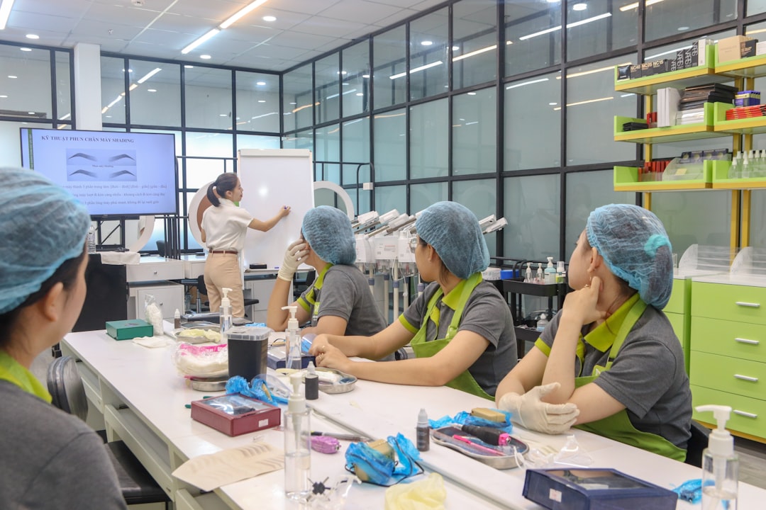 Expanding CRO and CDMO Services with Smart Launch’s AI-Driven Accelerator for Drug Development